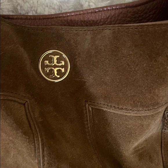Tory Burch Tan Suede Hobo Bag with Gold Accents - Picture 5 of 15